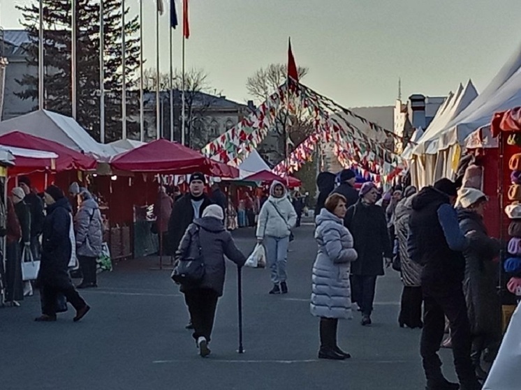 На Театральной в Саратове пройдет ярмарка без молока, рыбы и мяса