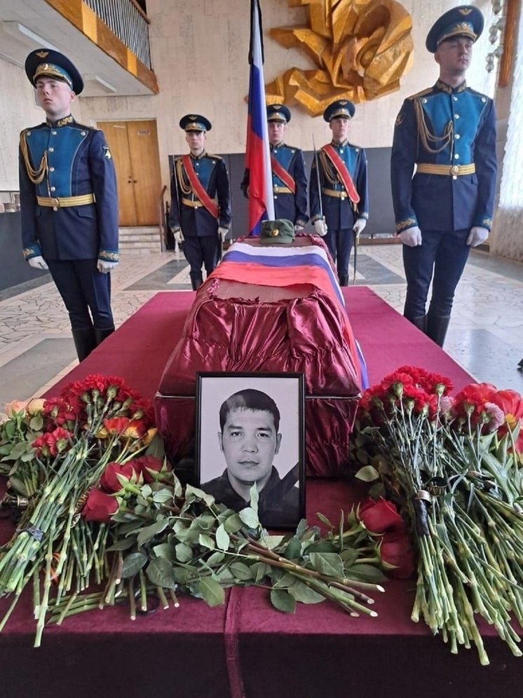 В Тверской области простились с погибшим на СВО Алексеем Исаевым