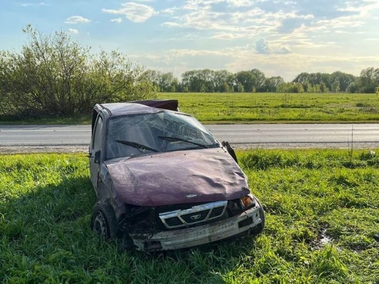 Водитель и трое детей пострадали в серьезной аварии под Воскресенском