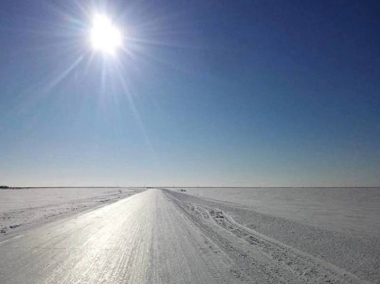 В Пуровском районе закрыли зимник до Заполярного месторождения