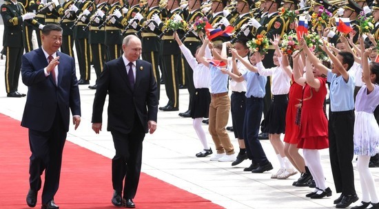 Президент России встретился с председателем КНР Си Цзиньпином: видео встречи