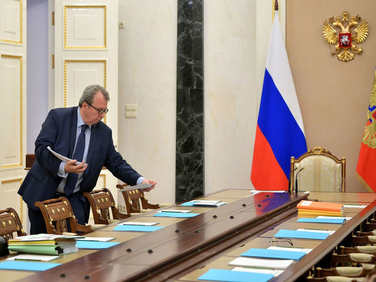 Владимир Путин назначил помощником президента уроженца Кемерова