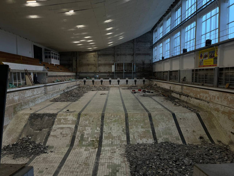 В Березниках начался ремонт бассейна «Кристалл»