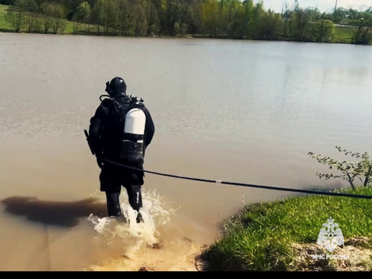Водолазы готовят водоемы Тульской области к летнему сезону