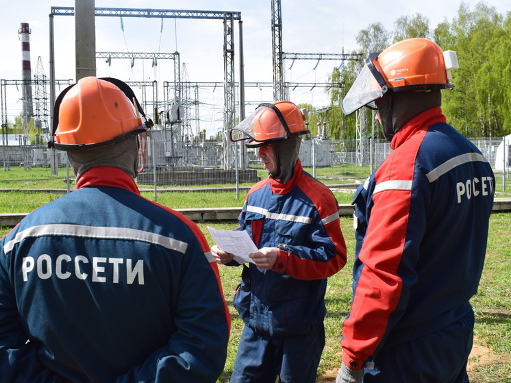 Костромские энергетики повышают профессиональное мастерство