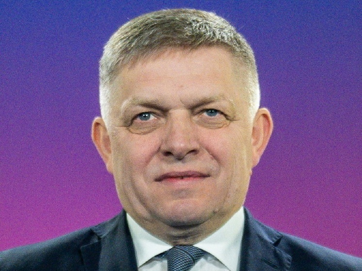 Министр обороны Словакии рассказал, что состоянии Фицо остается тяжелым