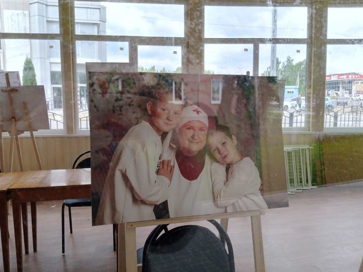 В Ливнах открылась фотовыставка крепких орловских семей