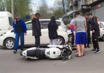 Водитель мотоцикла Suzuki, который 16 мая пострадал в столкновении с автомобилем Honda Fit на улице Бекетова в Чите, не имел прав управления транспортом