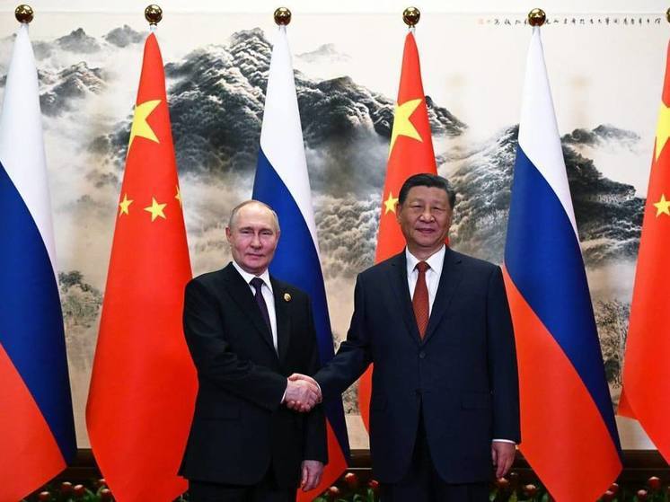 Глава Якутии в составе российской делегации ведет работу в Китайской Народной Республике