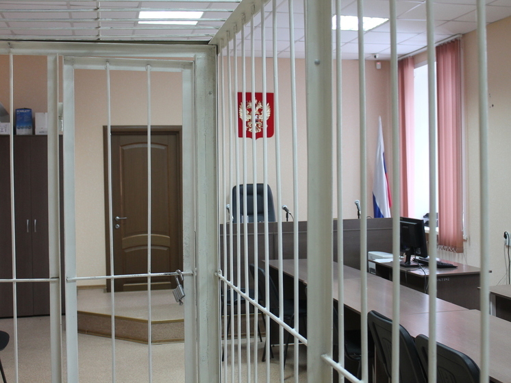 Житель Новосибирской области трижды звонил в 112 и заявлял, что убьёт пятерых детей