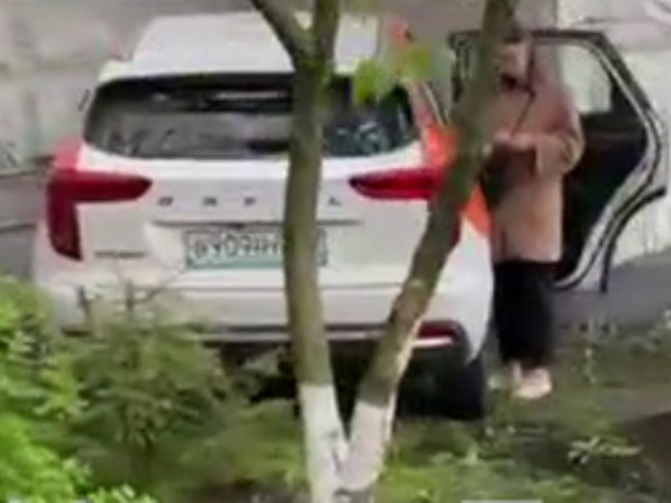 Пьяная девушка на каршеринге протаранила пять машин в Королеве