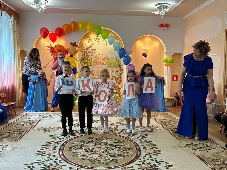 В детских садах Воронежа для будущих первоклассников начались майские выпускные
