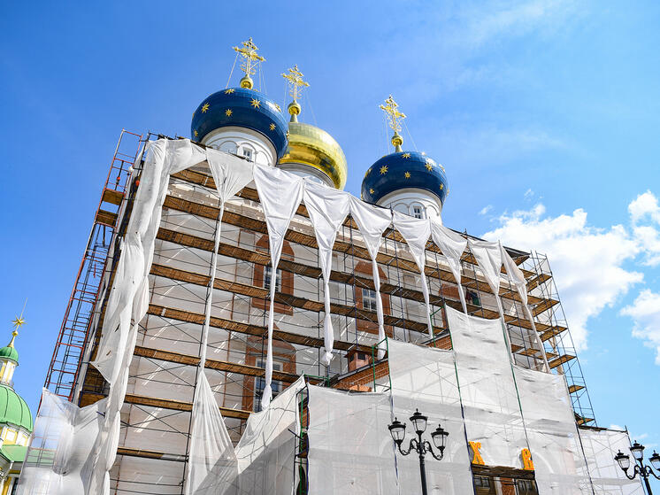 В Твери на Спасо-Преображенском соборе появится белый владимирский камень