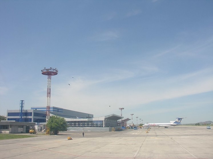 Аэропорт Минвод продолжил работать штатно после сообщений о пожаре