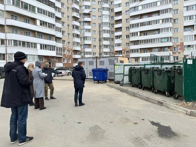 В Архангельске провели рейд по контейнерным площадкам