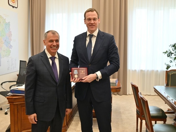 Павел Малков встретился с председателем Госсовета Республики Крым Константиновым