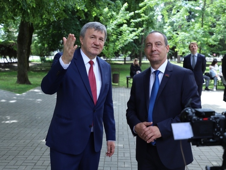 Председатель кубанского парламента Юрий Бурлачко посетил КубГУ