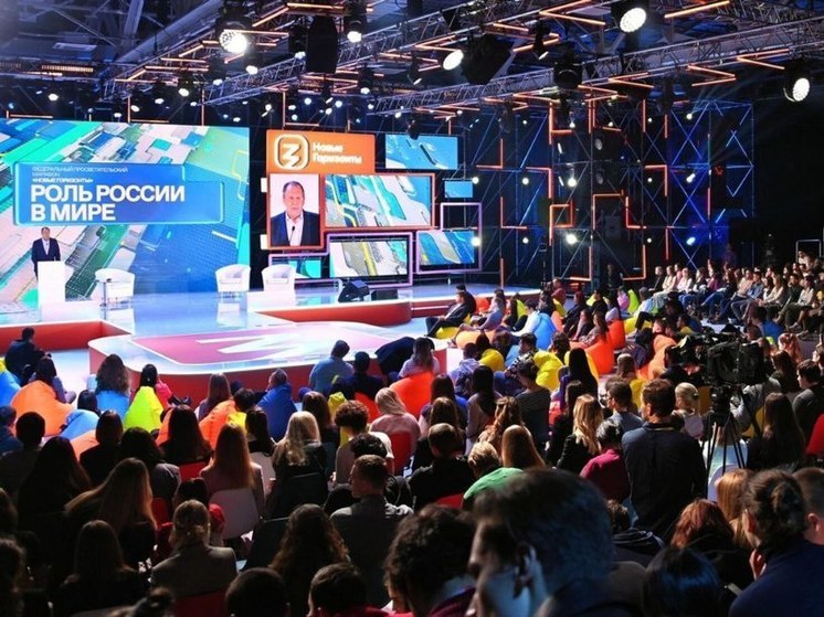 Просветительский марафон “Новые горизонты” провели в ДНР