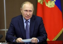 Помощник президента России Юрий Ушаков заявил, что Владимир Путин и председатель КНР Си Цзиньпин встретились в благожелательной и расслабленной атмосфере