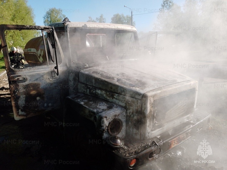 В Собинском районе сгорел грузовой автомобиль