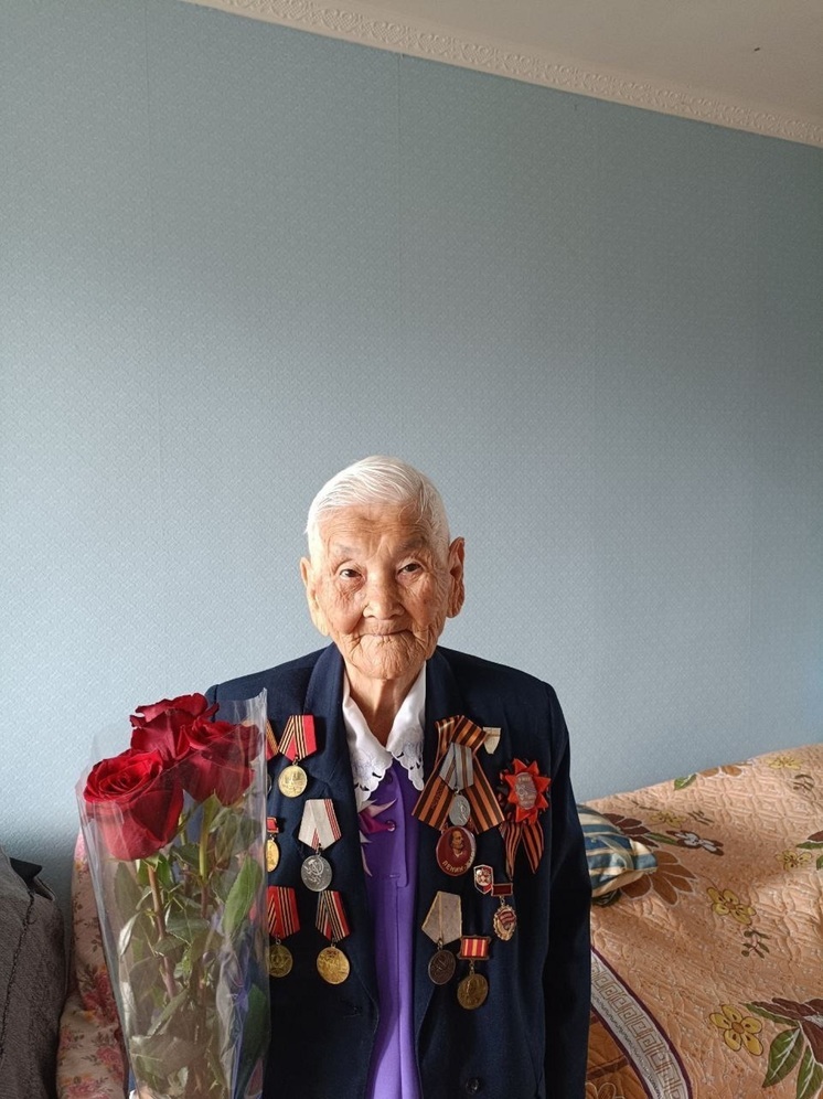 Три элистинца отметили свое 95-летие