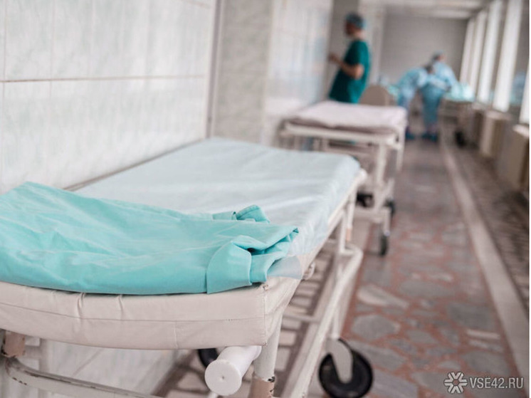 В Новокузнецке медики достали из сердца мужчины осколок снаряда
