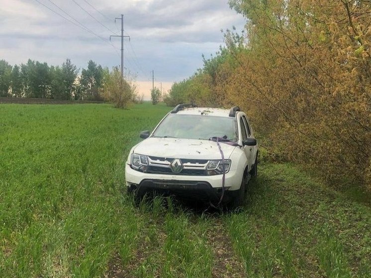 На трассе под Воронежем 74-летний пенсионер на «Рено» погиб в аварии