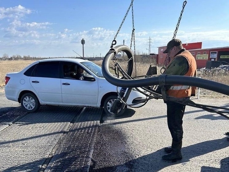 В Северодвинске продолжается ямочный ремонт дорог