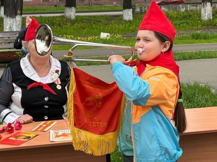 Пионерский флешмоб устроили мэры кузбасских городов