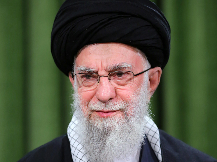 Специфика политической системы Исламской Республики: всем заправляет Верховный руководитель