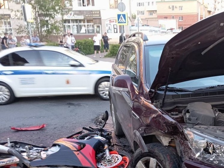 Серьезное ДТП с участием мотоцикла в Твери: люди в тяжелом состоянии доставлены в больницу