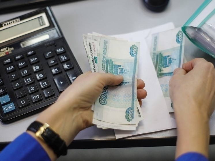 Ярославцам рассказали, когда уровень их зарплат приблизится к ста тысячам
