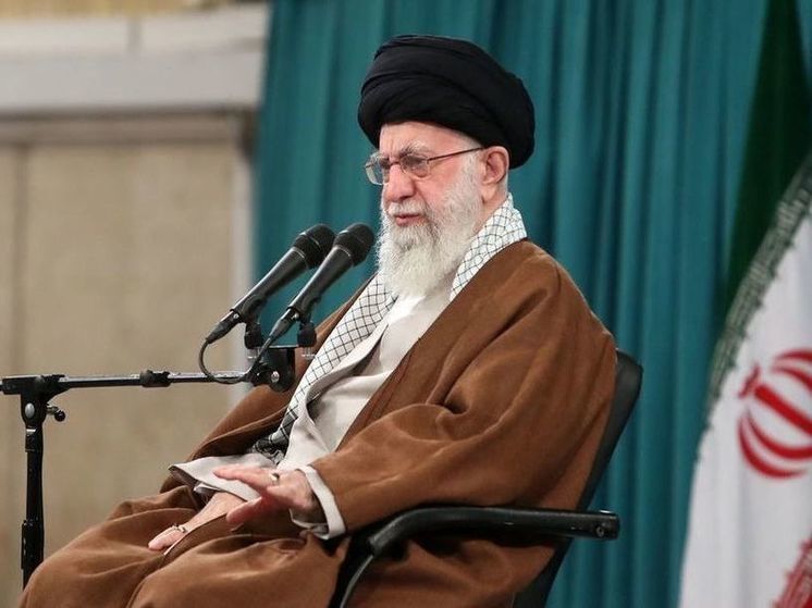 Индия, Ирак и Сирия объявили траур в связи с гибелью президента Ирана