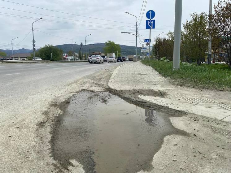 Глава сахалинского минтранса поручил привести в порядок юго-западный объезд и дорогу на Троицкое