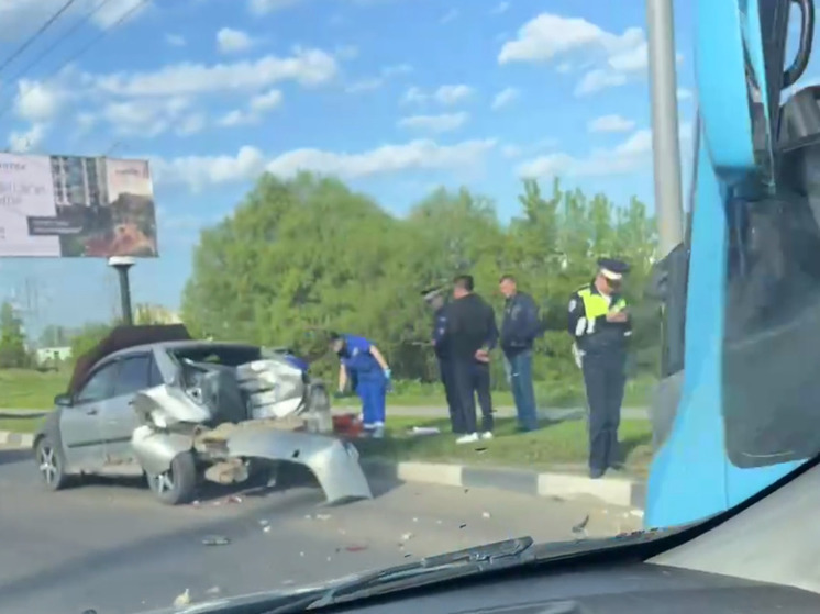 На Восточном обводе в Туле произошло жёсткое ДТП с автобусом