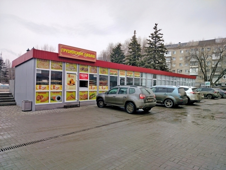 Незаконные павильоны у ТЦ "Рубин" будут демонтированы по решению суда