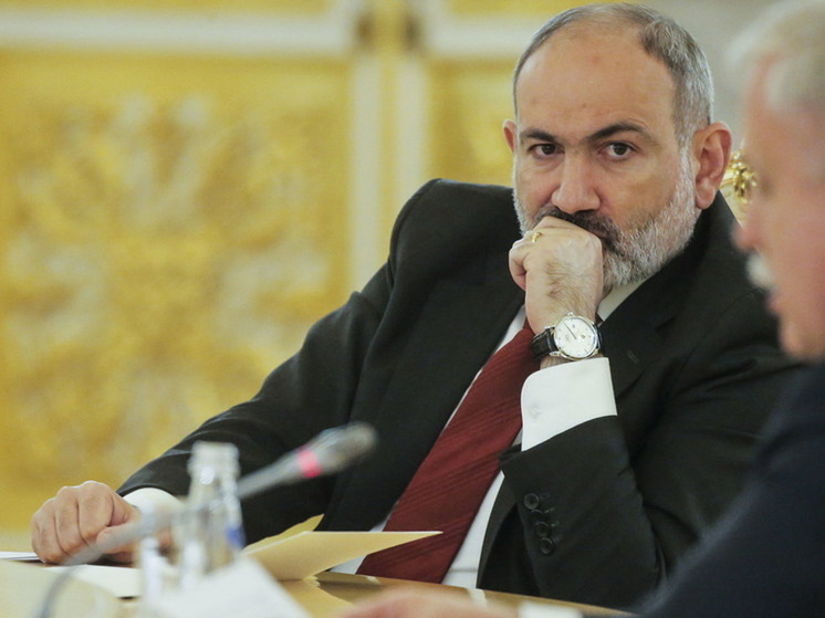 Премьер-министр Армении Пашинян провел переговоры с замдиректора ЦРУ