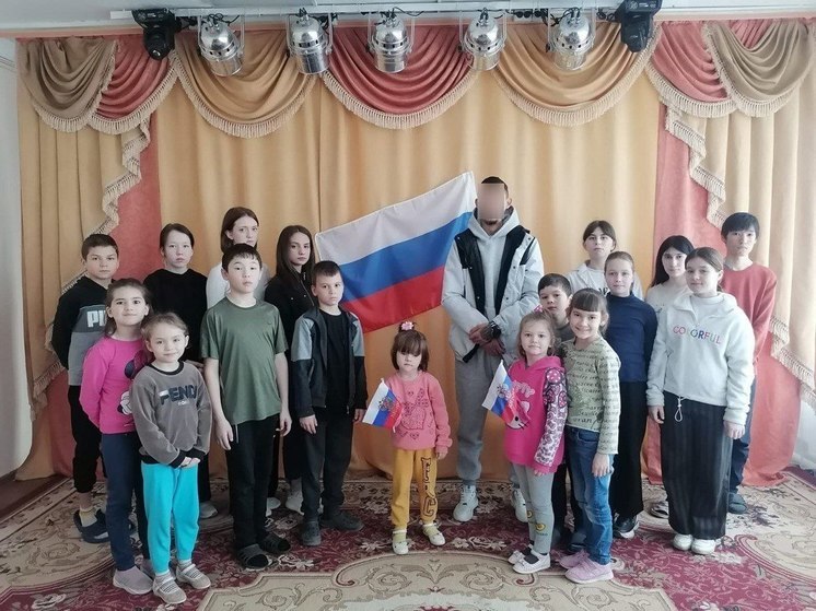 Астраханский боец СВО навестил воспитанников центра «Надежда»