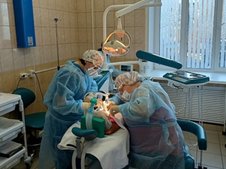 Новое оборудование позволит в щадящем режиме лечить детям зубы в Петрозаводске
