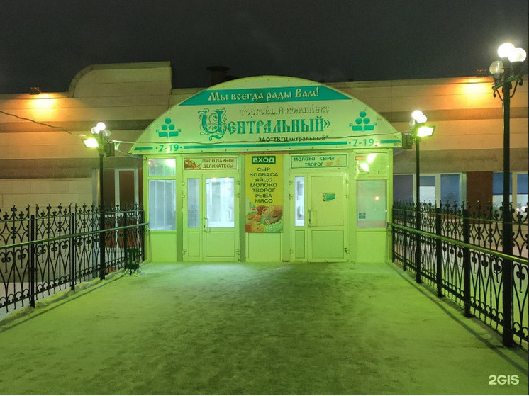 В Чебоксарах женщину спасли от мошенников, накрыв собой банкомат