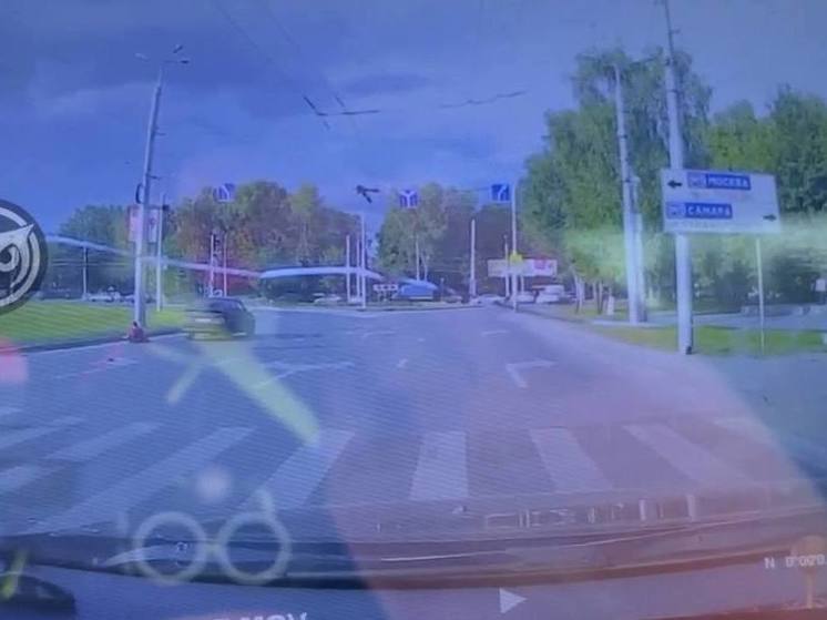 В Пензе легковушка сбила подростка на пешеходном переходе