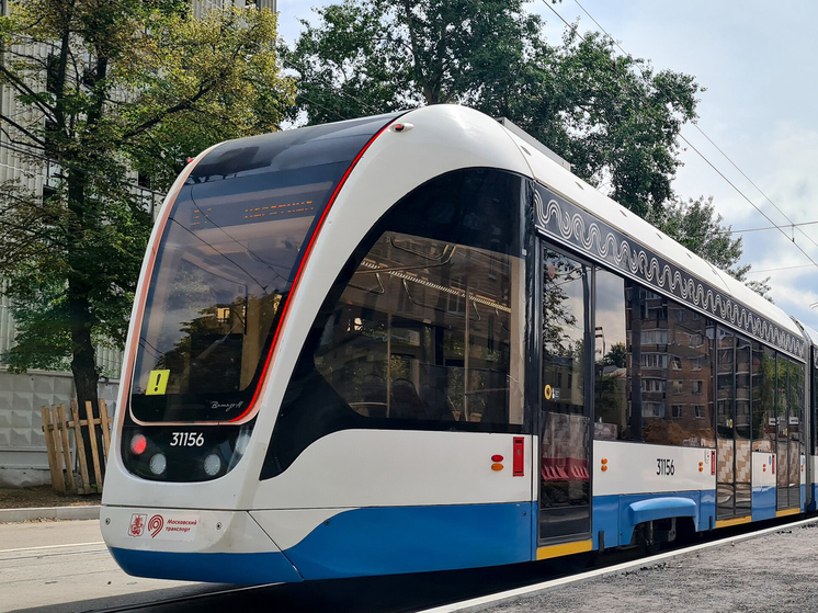 Трамвай сошел с рельсов на северо-востоке столицы