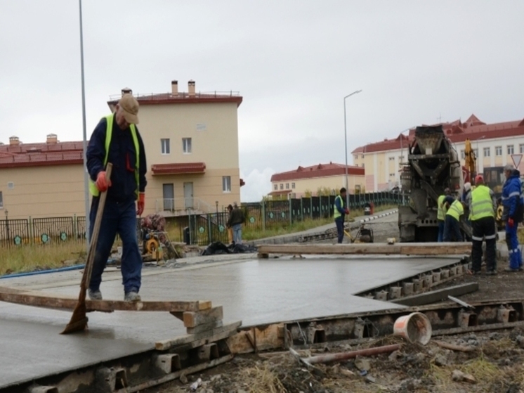 Сезон дорожных работ начался в столице Чукотки