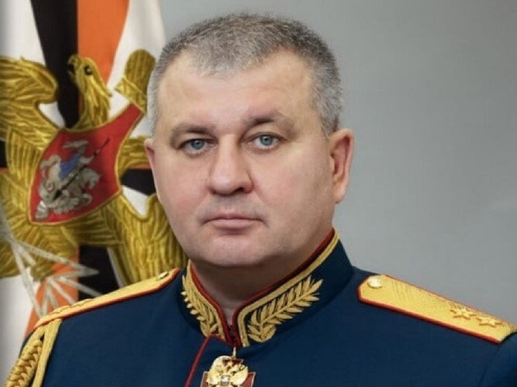 «Деньги, причем немалые»: за что задержан начальник Главного управления связи ВС РФ генерал Шамарин