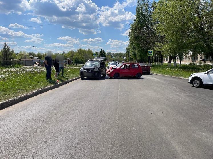 В Новомосковске пенсионерка на «Матизе» попала в больницу после ДТП