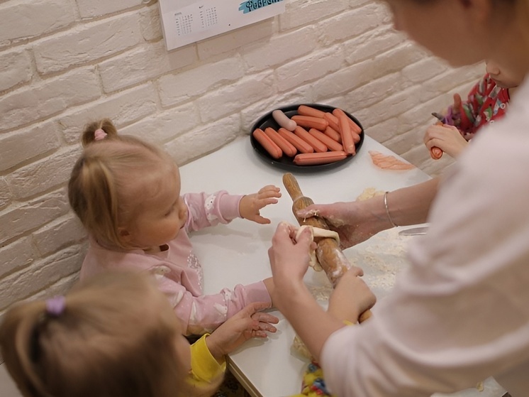 В Поморье и НАО единое пособие получают родители более 60 тысяч детей