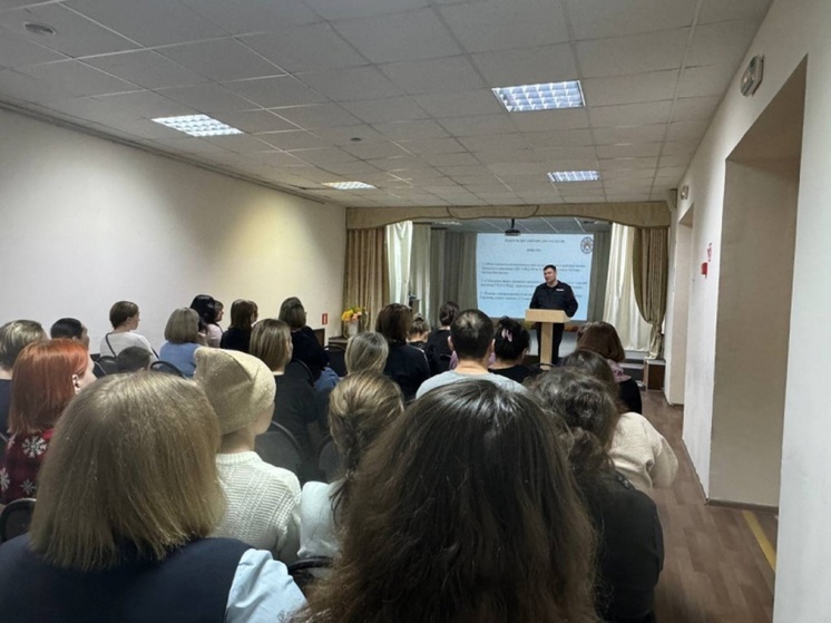 Стражи порядка в НАО рассказали о безопасном пути в школу