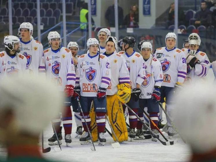 Хоккеисты Подмосковья борются за победу на турнире в Казани