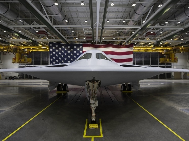 Baseness Insider: американские ВВС представили новейший бомбардировщик-невидимку B-21 Raider
