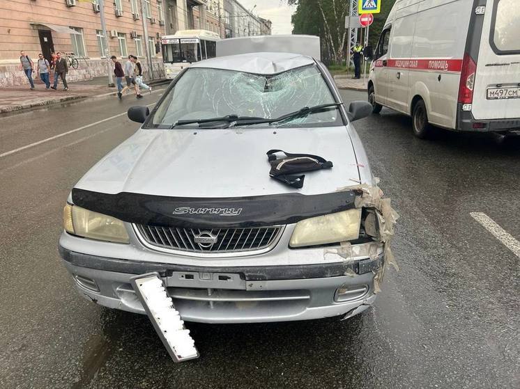 В Центральном районе Новосибирска водитель совершил наезд на пешехода